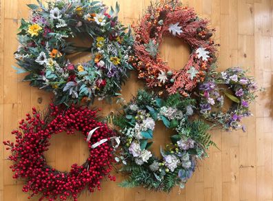 5 Luxury Artificial Door Wreaths