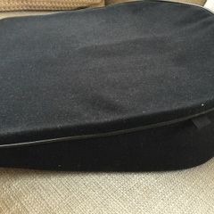Putnam Coccyx Wedge cushion