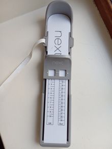 Small Foot Measuring Tool
