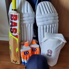 Mens Cricket Kit