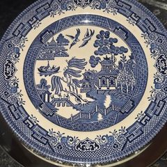 Vintage Churchill Blue Willow Dinner Plate English China Oriental Decor