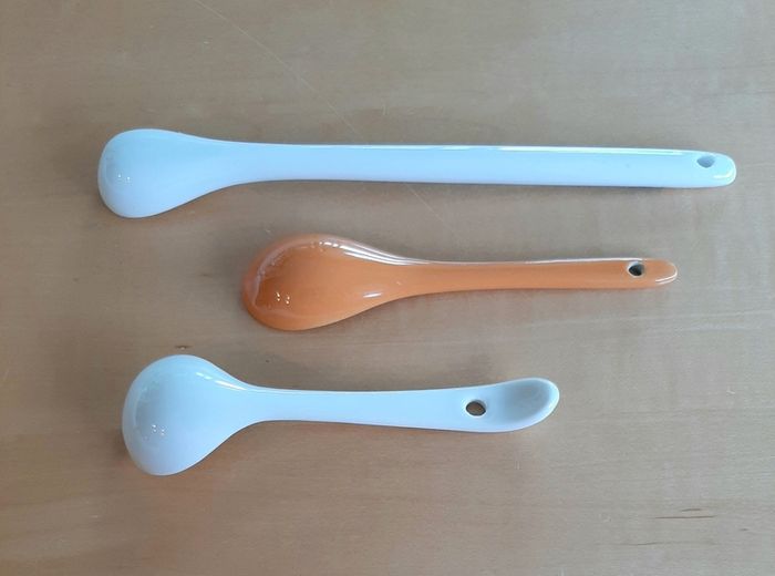 Small ceramic spoons