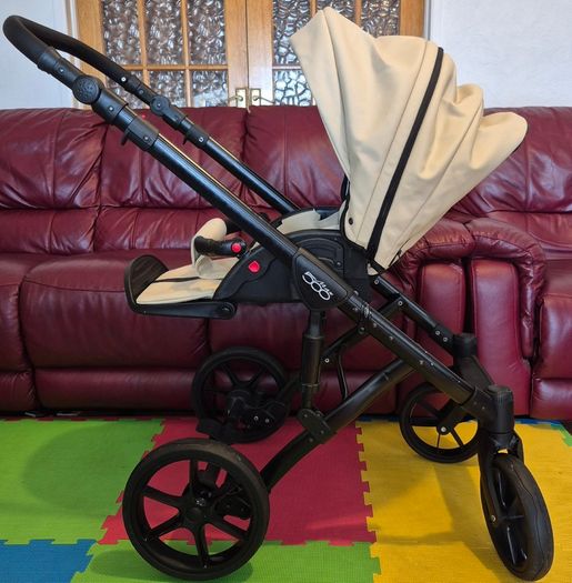Buggy. ,Baby Pram + Car Seat & Base