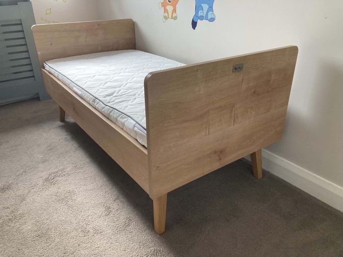 Silver Cross Westport Cot Bed + Mattress