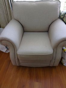 3 piece suite of furniture