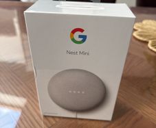Google Nest Mini (2nd gen) Unopened!!!