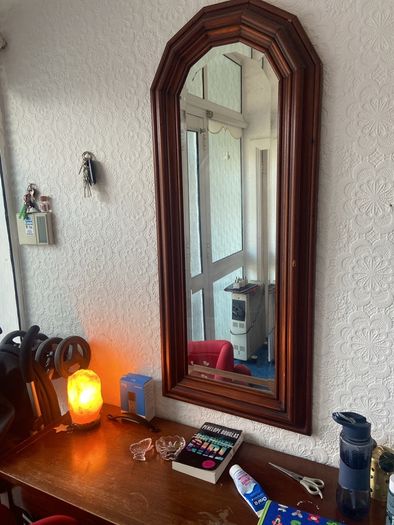 long mirror