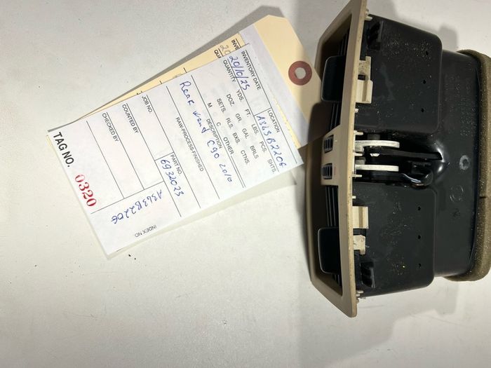 BMW 3 Series E90 E91 Rear Fresh Air Grill Vent Beige 7210648 A3l3b220g