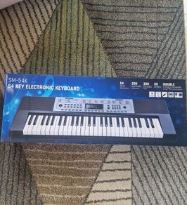electronic keyboard