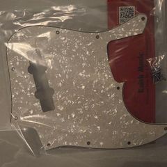 Fender Jazz Bass Pickguard