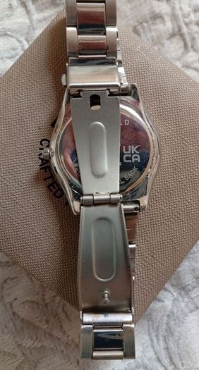 Bellfield Watch  ((New In Box))((Perfect))