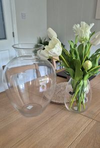 Neptune vase