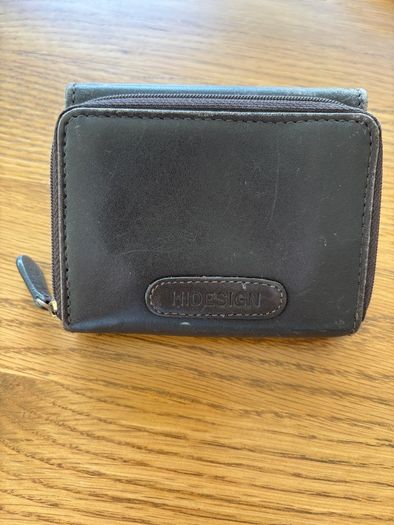 Leather wallet