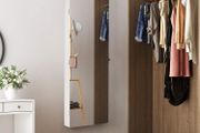 Jewellery cabinet with frameless mirror door