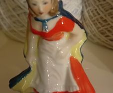 Small Dresden Figurine