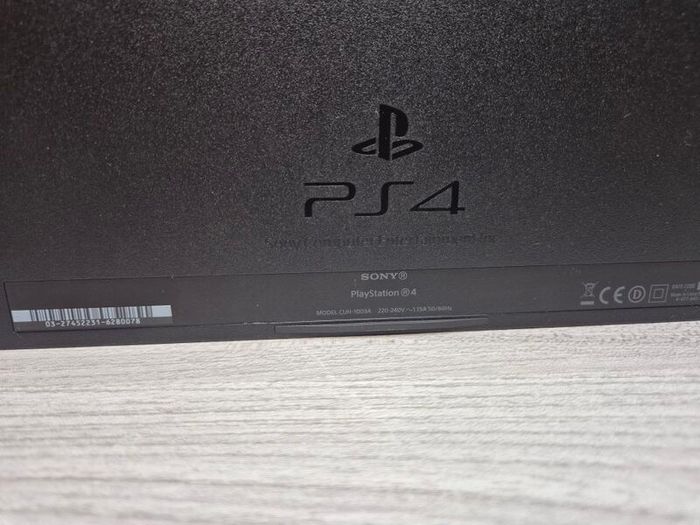 Sony PlayStation 4 500GB Console Low Firmware 10.71 PS4 & 1 Controller (n6)