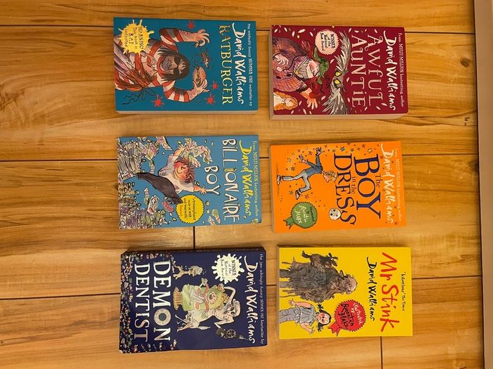 Set of 6 David Walliams books