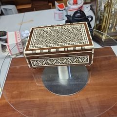 Musical trinket box