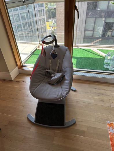 Chicco Comfy Wave Electronic Baby Rocker