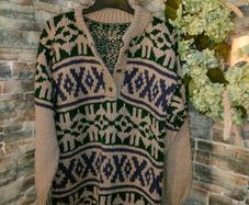 Vintage Unisex Heavy Knit Wool Sweater  Cream with a green and purple design  Men's Size Medium