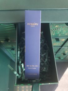 Floraiku And Your Lips Eau de Parfum Spray (10ml)