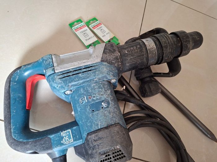 Bosch GSH 5  Sds Max Breaker 240v "Serviced"