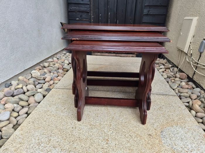 Side Table (Nest of 3 Tables)