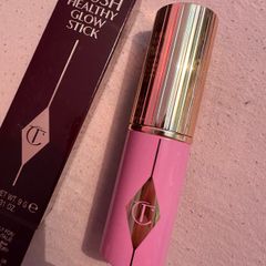 Charlotte Tilbury- Unreal Blush Stick - Pretty Glow