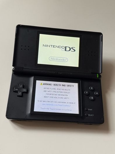 Nintendo DS Lite Black Handheld Console Bundle - Charger & Sims 2 Pets