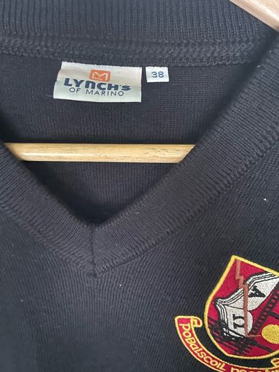 Pobalscoil Neasain senior uniform jumper