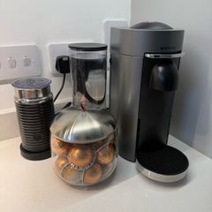 Nespresso VertuoPlus Coffee Machine, Aeroccino Milk Frother & Display dispenser