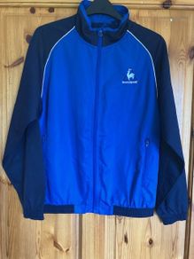 Le coq sportif zipped tracksuit top. Size LB