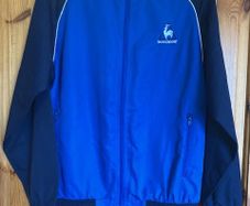 Le coq sportif zipped tracksuit top. Size LB