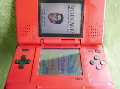 Nintendo DS Console RED NTR-001