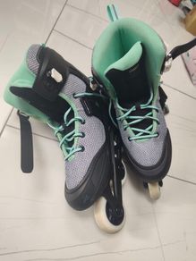 Oxelo inline skates
