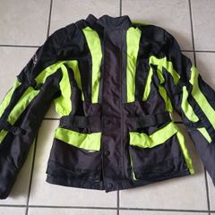 Motorcycle jacket