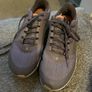 nike runners 30 each size 4and a half Image 3