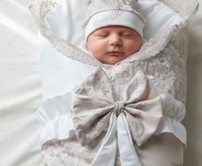 baby swaddle drape