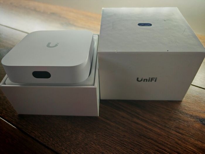 UniFi Express UX WiFi 6 Router/Access Point