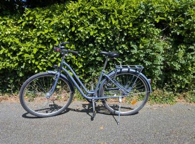 Elops Woman's Bike