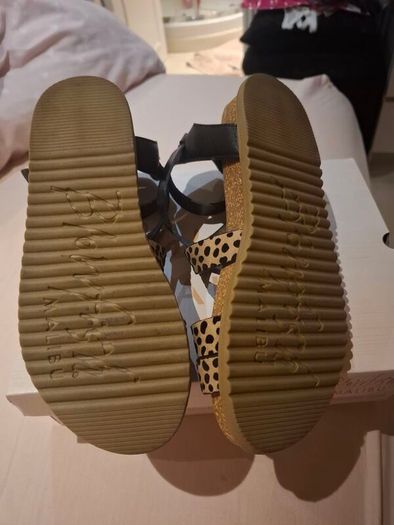 Blowfish malibu sandals