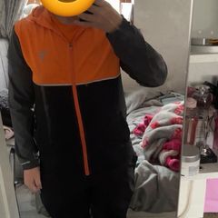 tracksuit