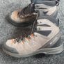 hiking boots Image 2