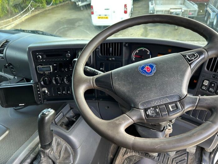 Scania  2013 p400 tipper
