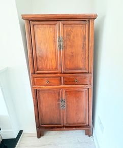 Chinese Cabinet