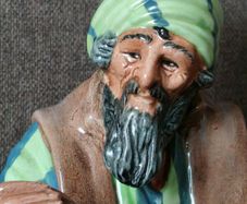 Royal Doulton  Figurine The Cobbler HN 1706