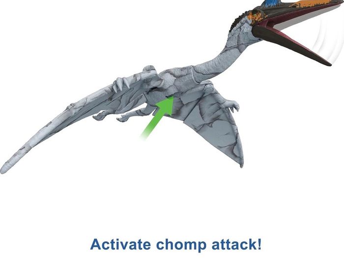 Jurassic World Dominion Massive Action Quetzalcoatlus Dinosaur Action Figure with Attack Movement
