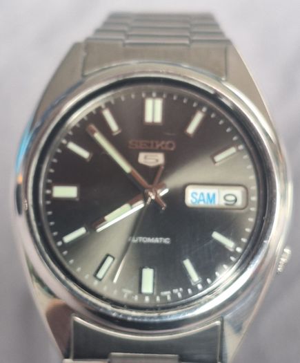 Vintage Seiko 5 7S26-0480 Automatic Wristwatch Day/Date 21 Jewels