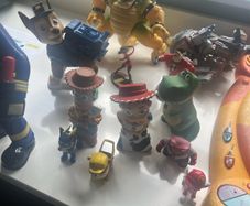 Free toys
