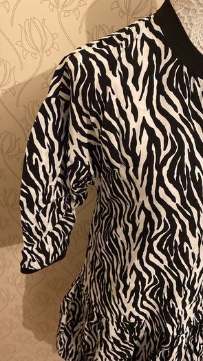 Zara Dress small /medium